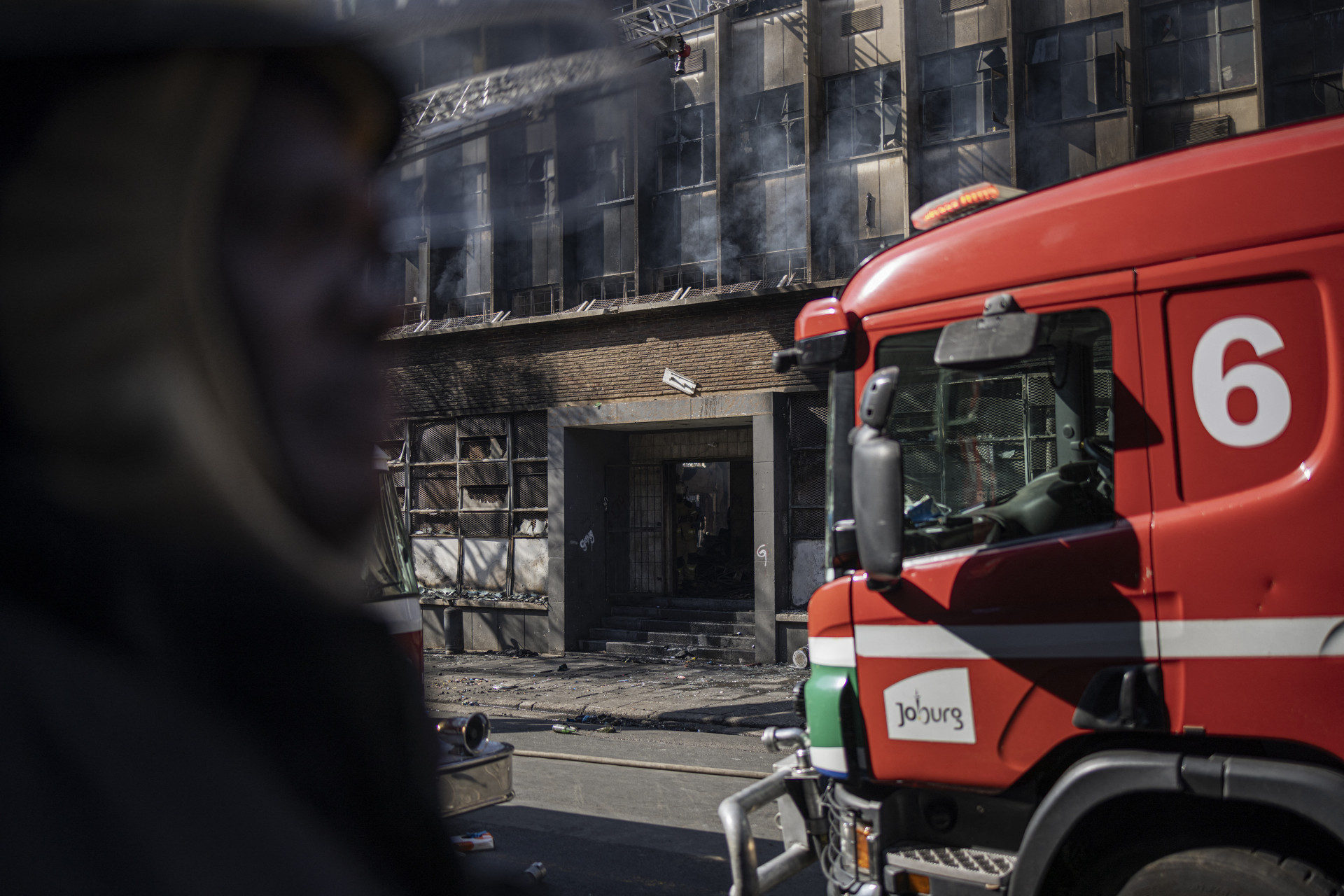 Corpo de Bombeiros combateu incêndio no local - Michele Spatari/AFP