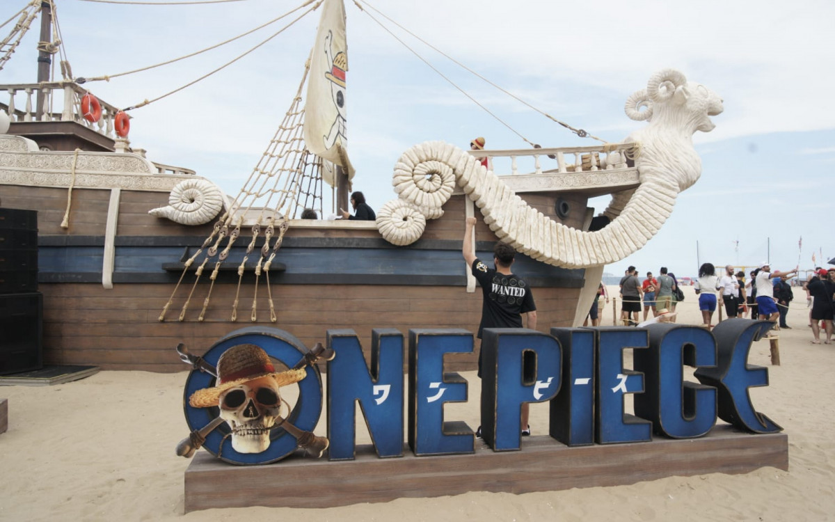 VEJA O Barco de One Piece 🚨 O Going Merry em copacabana! #onepiece #n