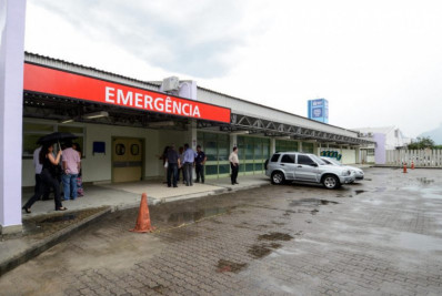 Criança baleada na Praça Seca recebe alta hospitalar