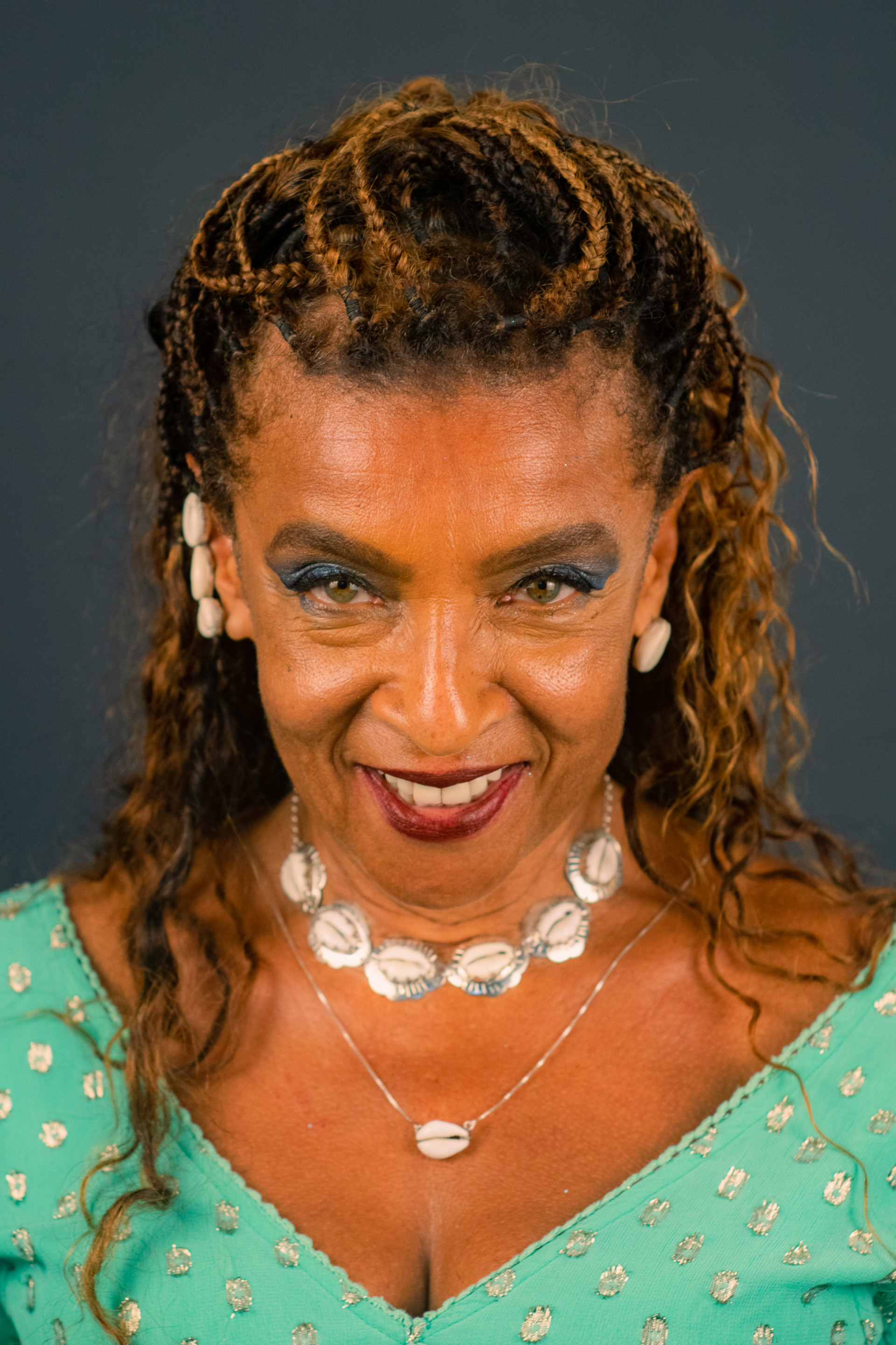 Elisa Lucinda abre o jogo sobre documentário de sua história e comenta novos projetos - Divulgação/Jonathan Estrella