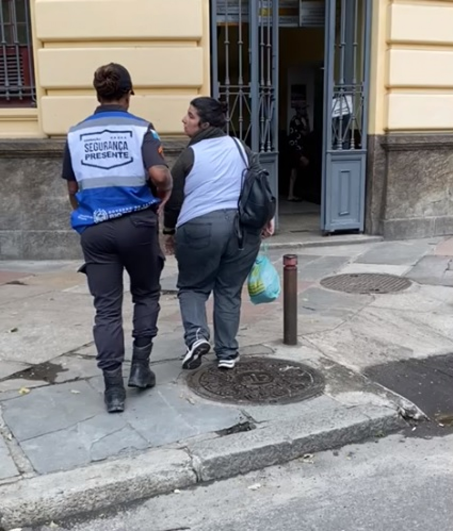 Elicarla Maria Alves foi presa na quarta-feira (30), no Aterro do Flamengo