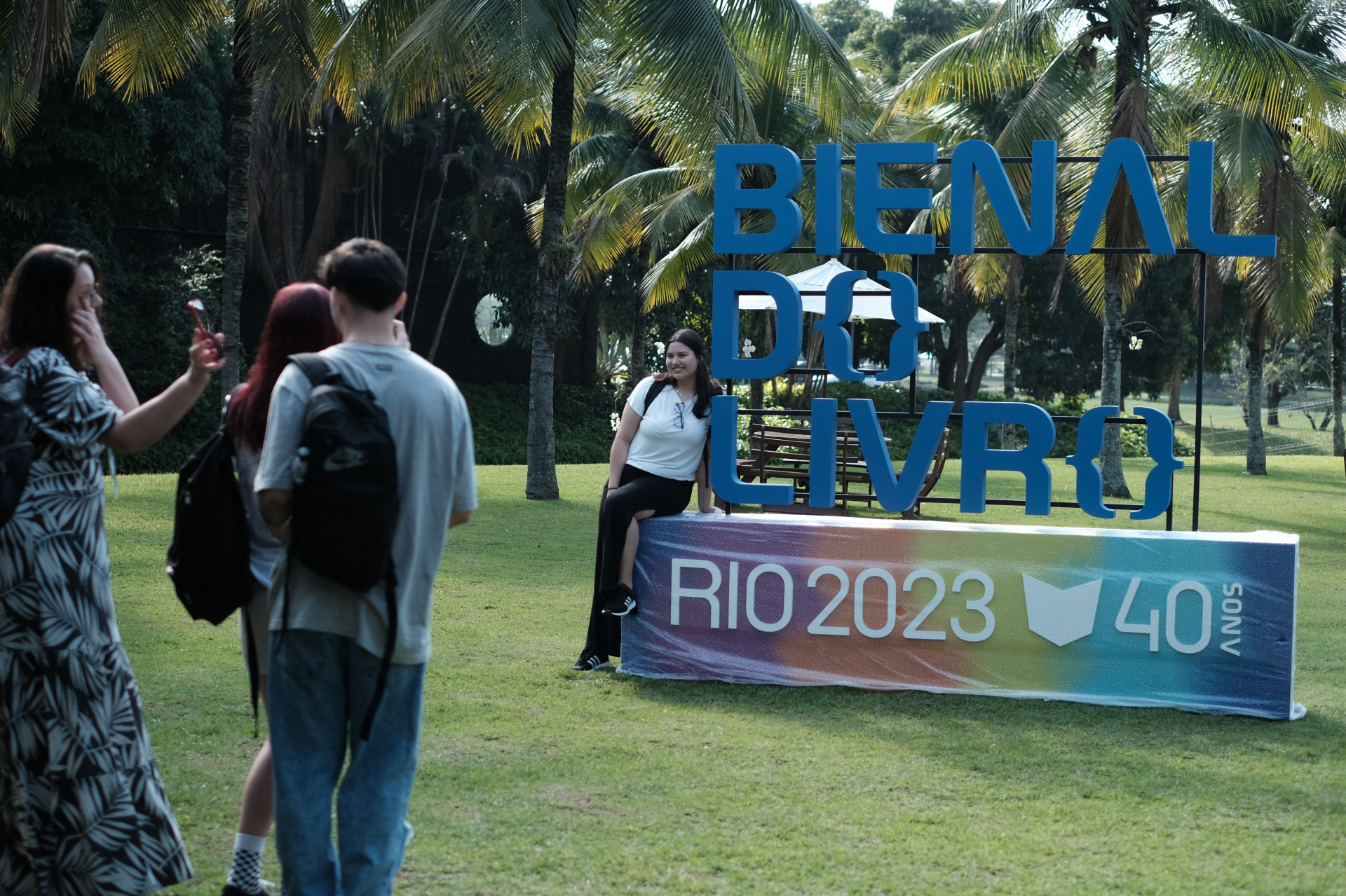 Primeiro dia da Bienal do Livro, nesta Sexta-feira (01). - Pedro Ivo /Agência O Dia                                                                                                                                                                                                                                                  