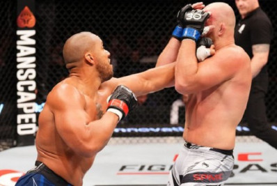 Brasileiros são derrotados no UFC Paris e Ciryl Gane vence na luta principal