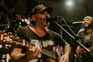 Baixista do Ultraje a Rigor não interage consciente com o ambiente, informa boletim