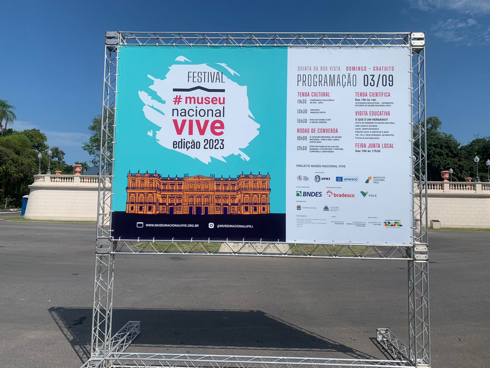 Festival aconteceu em frente ao Museu Nacional, na Quinta da Boa Vista - Fred Vidal / Agência O Dia