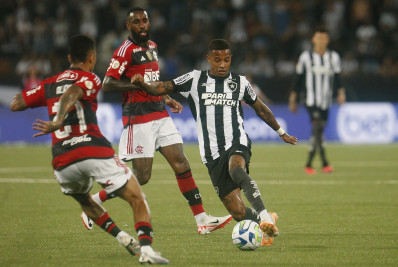Botafogo tem 86% de chances de título brasileiro; Flamengo dobra possibilidades com vitória em clássico