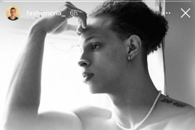 Família de modelo que se afogou na Praia do Recreio marca cerimônia em tom de despedida