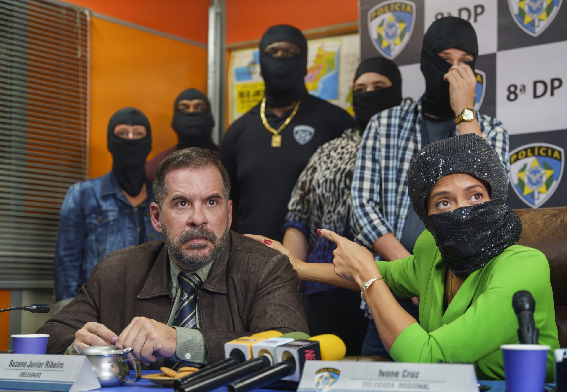 Leandro Hassum vive o delegado Suzano na série B.O, da Netflix - Laura Campanella / Netflix