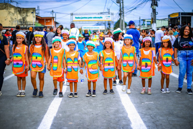 Sargento Roncalli recebe o quarto dia de desfile cívico em Belford Roxo