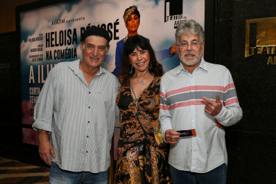 Famosos prestigiam estreia do espetáculo de Jayme Periard no Rio