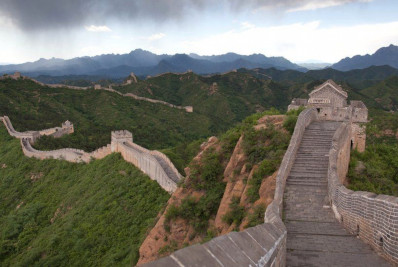 Dois homens são detidos após cavarem buraco na Muralha da China