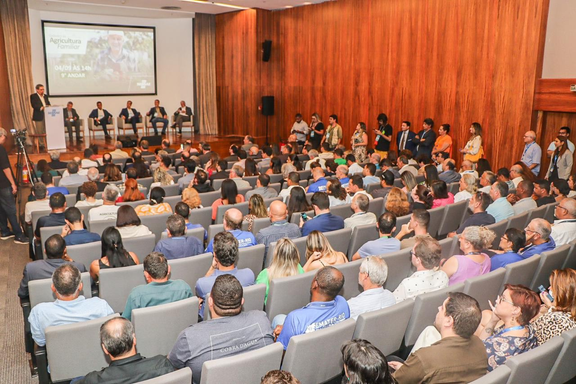 Cerim&ocirc;nia de lan&ccedil;amento contou com a presen&ccedil;a de diversas autoridades - Foto: Divulga&ccedil;&atilde;o