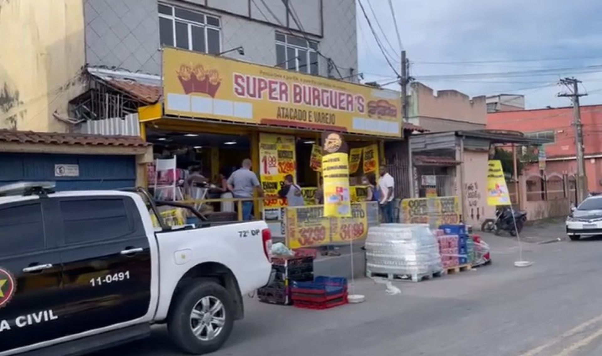 Mercado Super Burguer's, na Trindade, em São Gonçalo - Reprodução