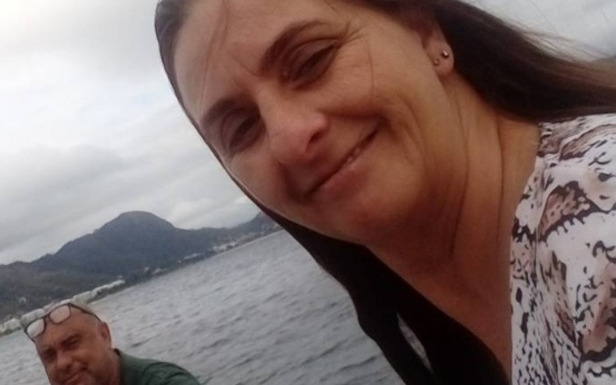 Simone Lessa Pereira, 51, e Ary da Conceição Filho, 53, foram encontrados mortos em casa, em Jurujuba