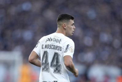 Barcelona volta a tentar contratação de jovem do Corinthians