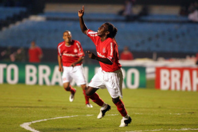 Ídolo do Internacional exalta Fluminense: 'Jogando para caramba'