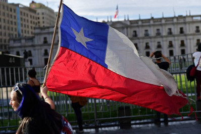 Boric e antecessores assinam compromisso pela democracia aos 50 anos do golpe no Chile