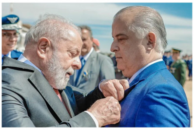 França 'saúda' Lula após troca de ministros e 'entrada' de Tarcísio no governo