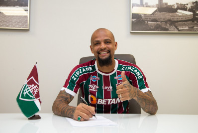 Fluminense oficializa renovação de Felipe Melo até 2024