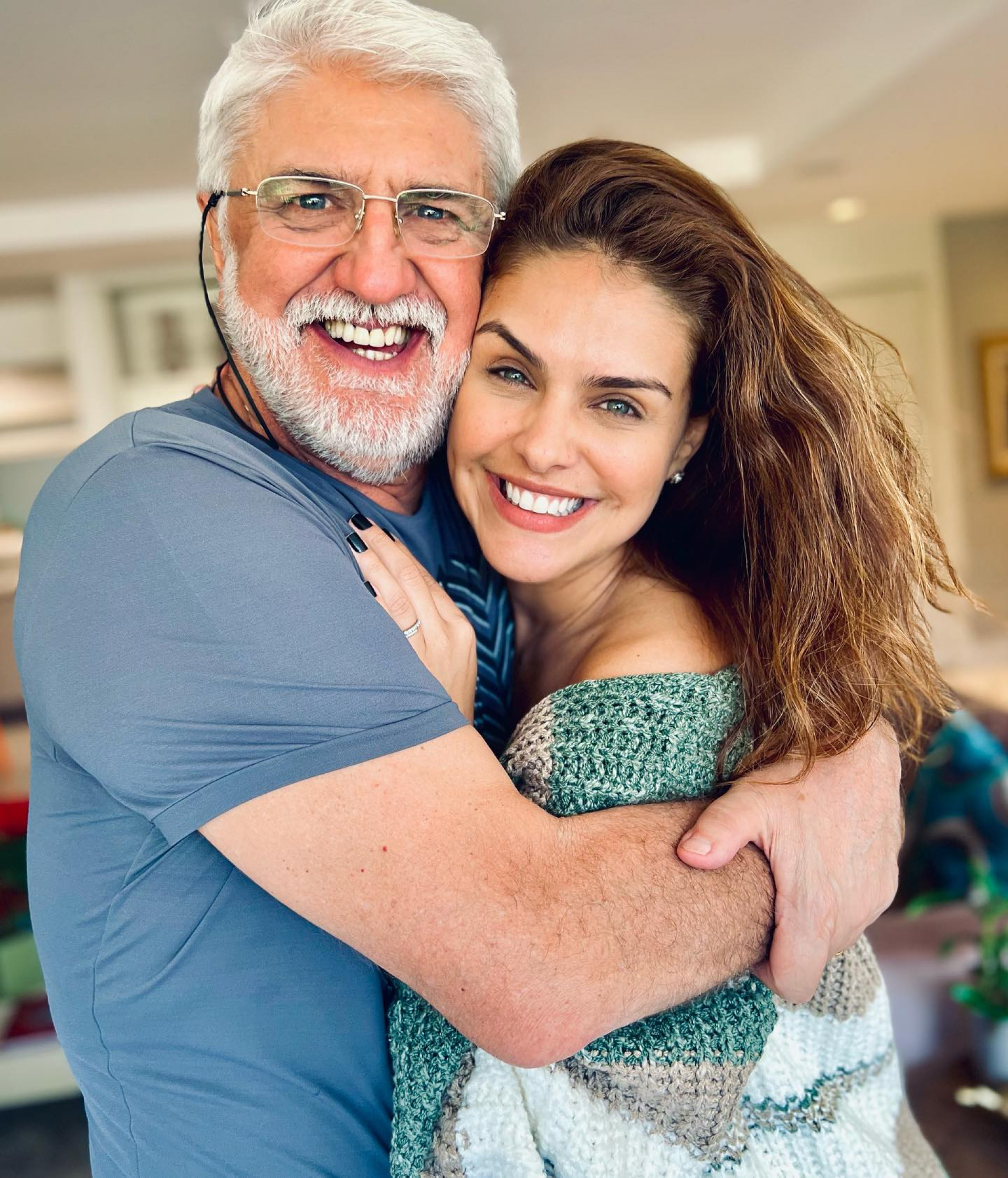 Paloma Bernardi e seu pai, Nestor - Reprodução/Instagram