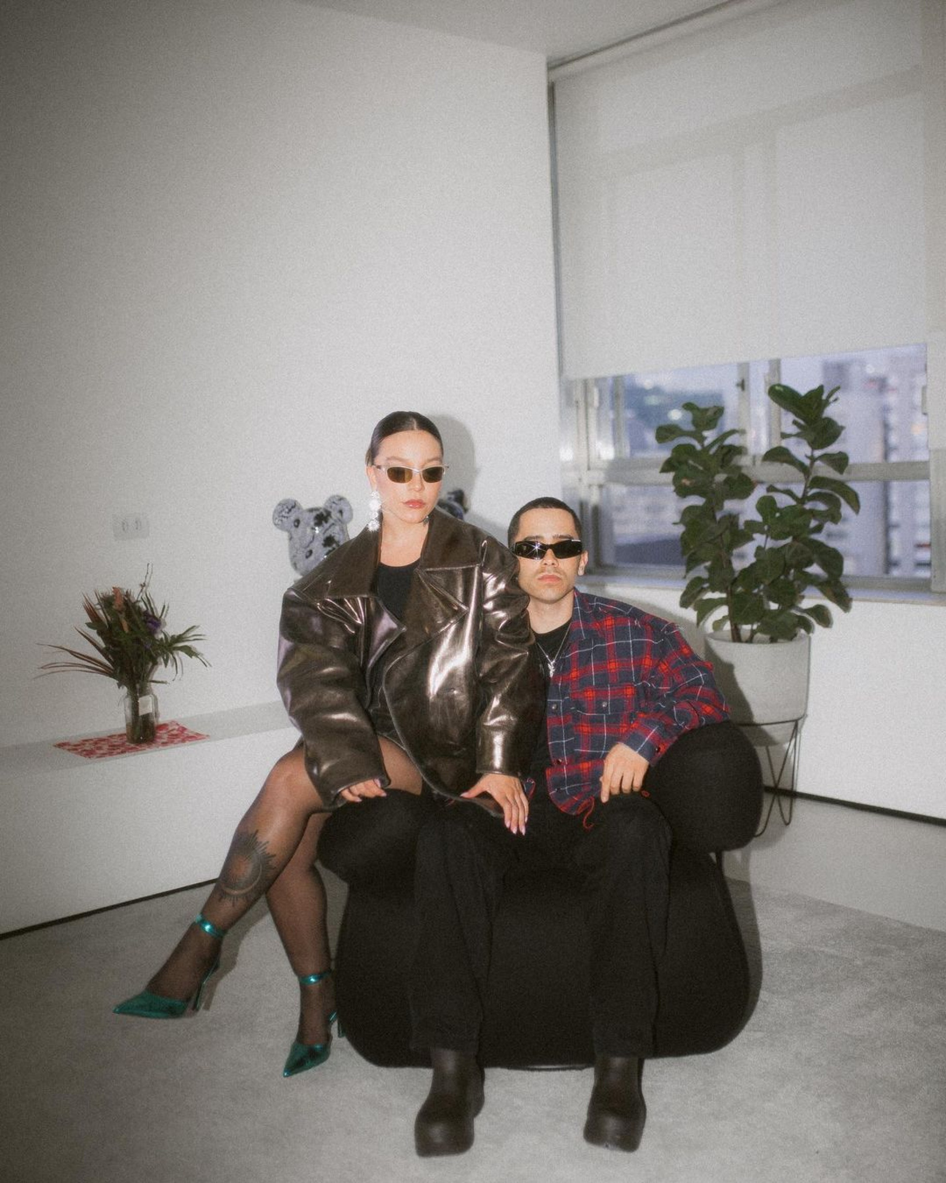 Casal curtiu juntinhos o The Town - Reprodução/Instagram