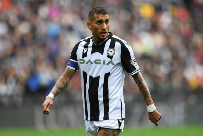 Alvo de Botafogo e Palmeiras, Roberto Pereyra deve permanecer na Udinese