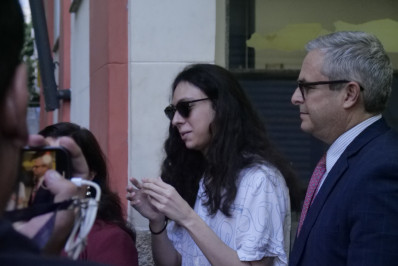 Victor Meyniel diz que agressões começaram ao perguntar se estudante era 'assumido'