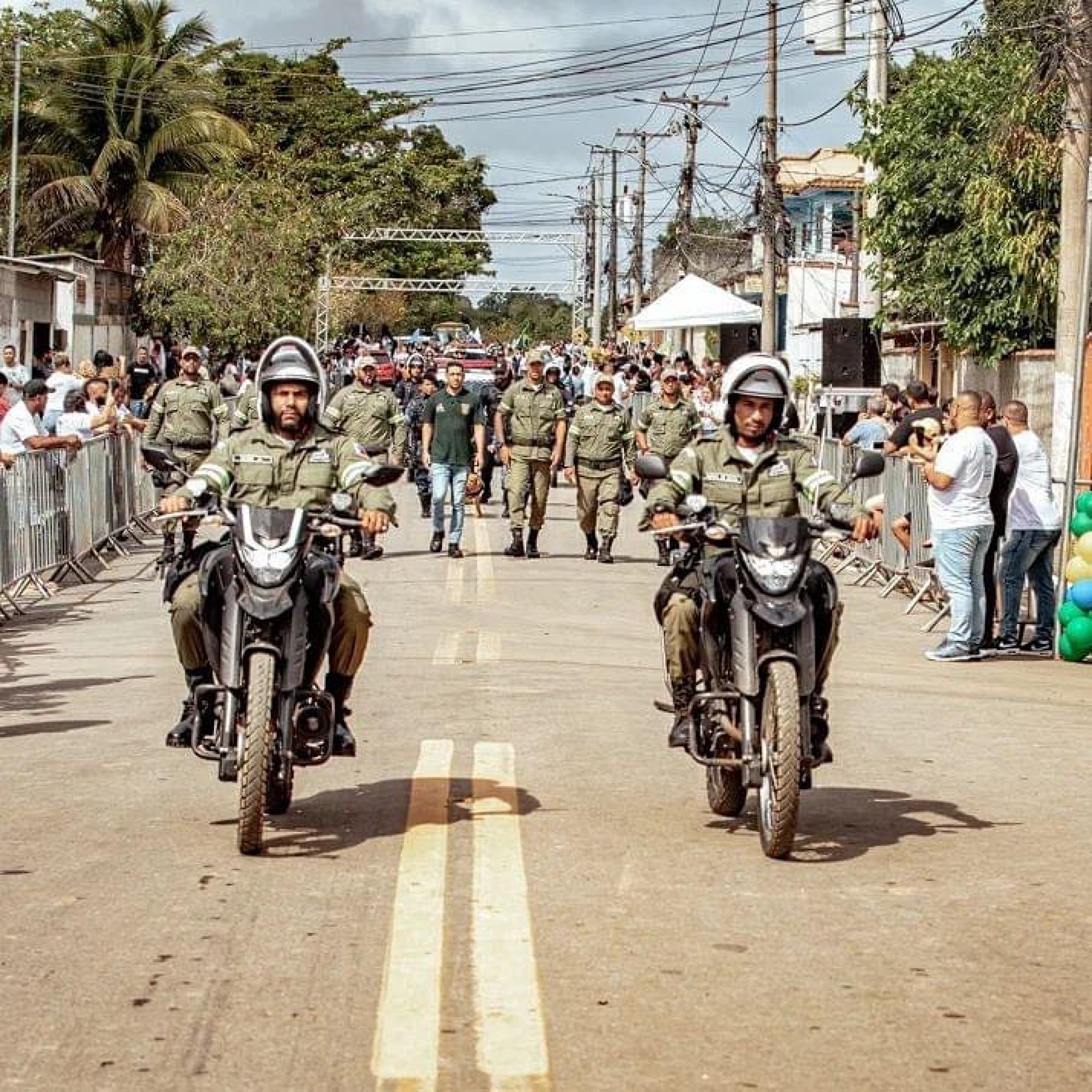 Guardas civis municipais de Guapimirim marcam presença no 7 de setembro