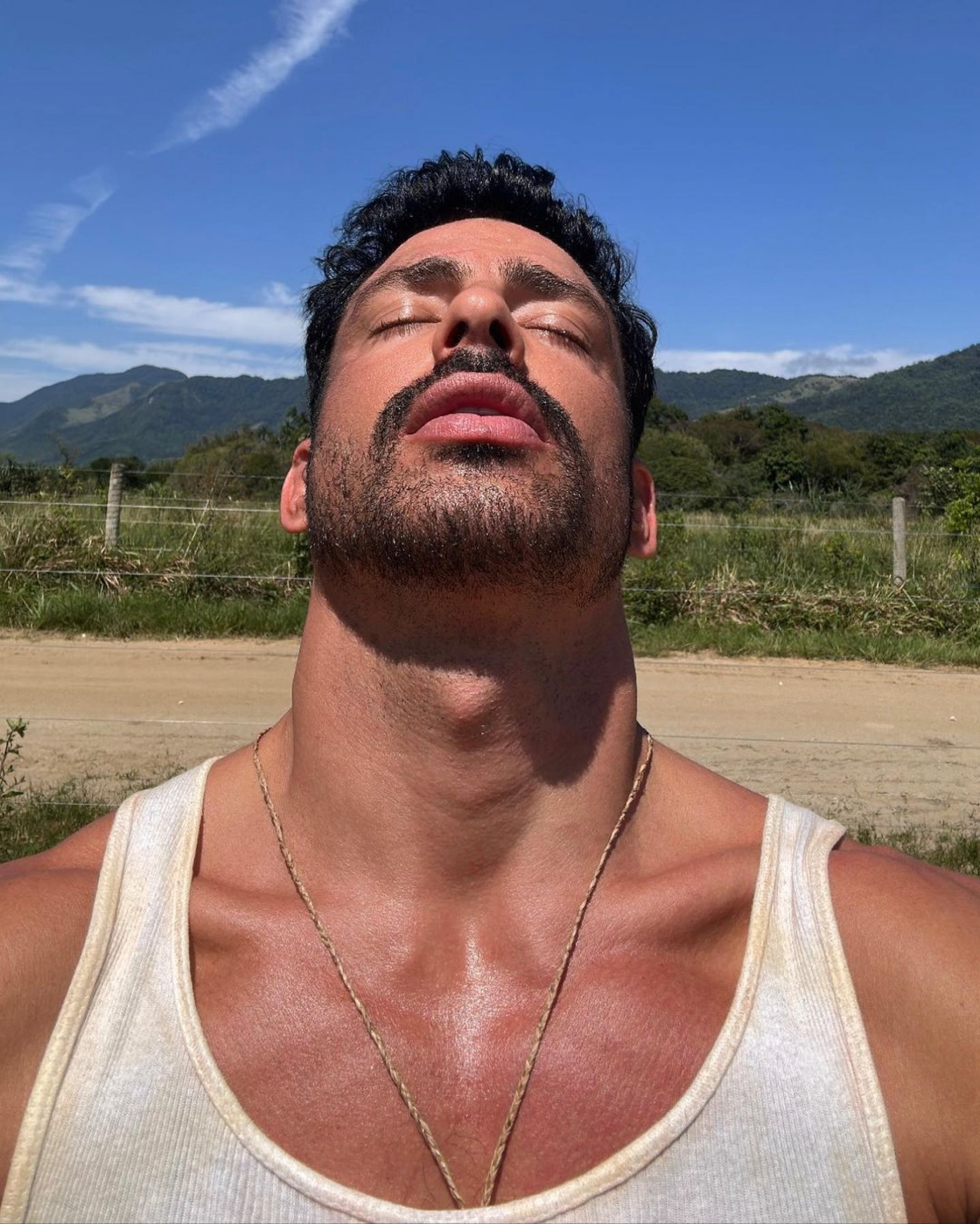 Cauã Reymond nos bastidores da novela Terra e Paixão - Reprodução / Instagram 