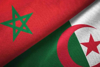 Argélia abre espaço aéreo para voos humanitários ao Marrocos