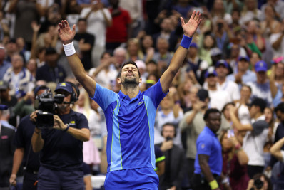 Djokovic vence Medvedev, torna-se tetracampeão do US Open e chega a 24 títulos em Grand Slams