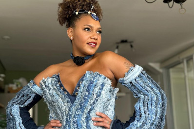 Ex-BBB Jessilane vai ao 'The Town' com look feito por fãs a partir de reciclagem