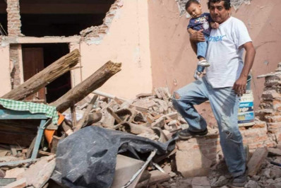 Busca por sobreviventes no Marrocos acelera após terremoto devastador