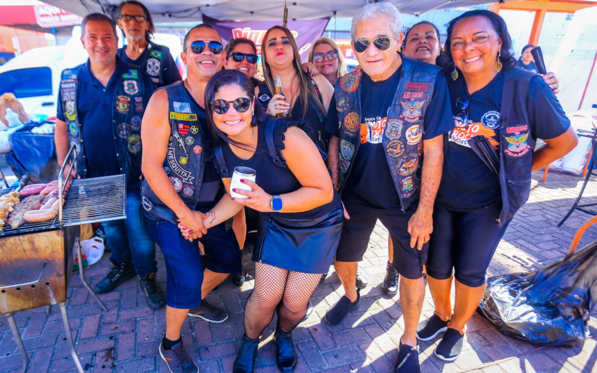 Diversos motoclubes da Baixada Fluminense e de outros estados participaram do Motorock