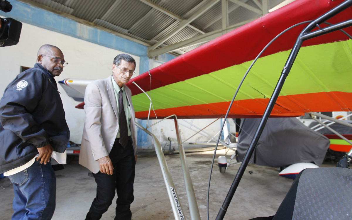 Ultraleve que atingiu e matou jovem no Aeroclube de Nova Igua&ccedil;u passou por per&iacute;cia