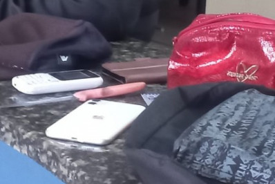 Homem em situação de rua é preso com faca e outros objetos furtados em Cabo Frio