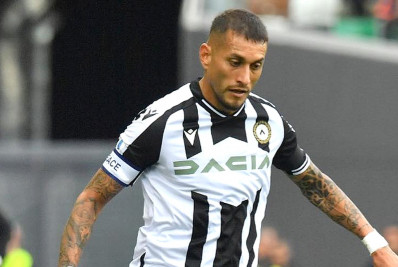 Udinese anuncia a permanência de meia argentino e frustra Botafogo e Palmeiras