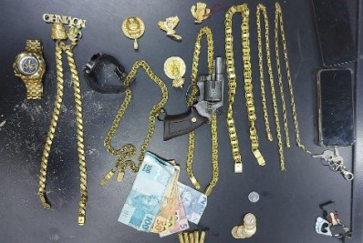 Três pessoas são presas por roubo na Praia do Forte, em Cabo Frio