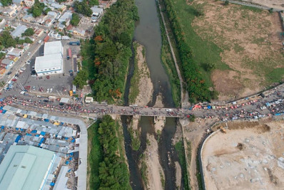 República Dominicana ameaça fechar fronteira com o Haiti por obras em rio comum