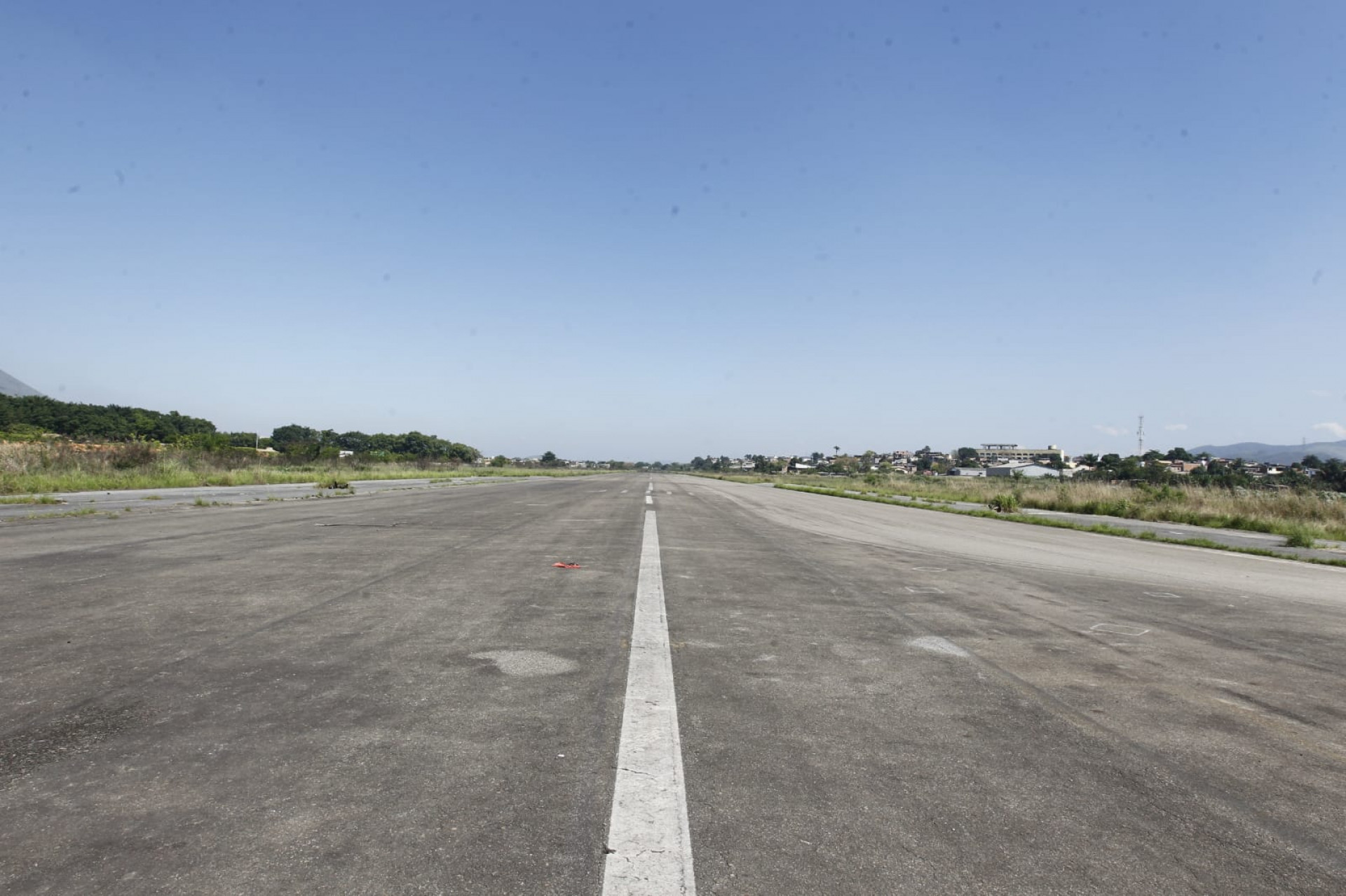 Aeroclube onde ultraleve atingiu estudante da EsPCEx - Reginaldo Pimenta