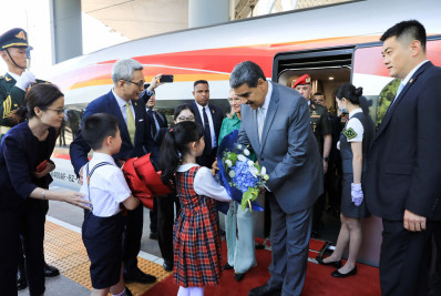 Maduro chega a Pequim para reunião com o presidente Xi Jinping