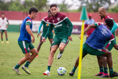 Diogo Barbosa compara Marcelo a Messi e elogia Diniz em ambientação ao Fluminense
