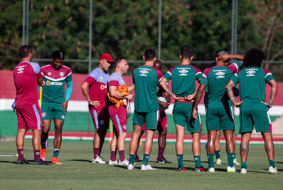 Ganso volta a ser ausência em mais um treino do Fluminense