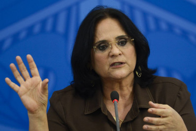 MPF cobra R$ 2,5 mi de Damares por falsa denúncia de abuso de crianças no Marajó