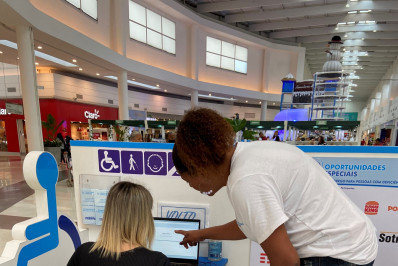 Ação incentiva a inclusão de pessoas com deficiência no mercado de trabalho em Meriti