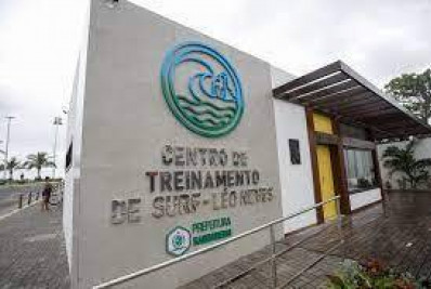 Centro de Treinamento de Surf promove evento para celebrar inclusão em Saquarema