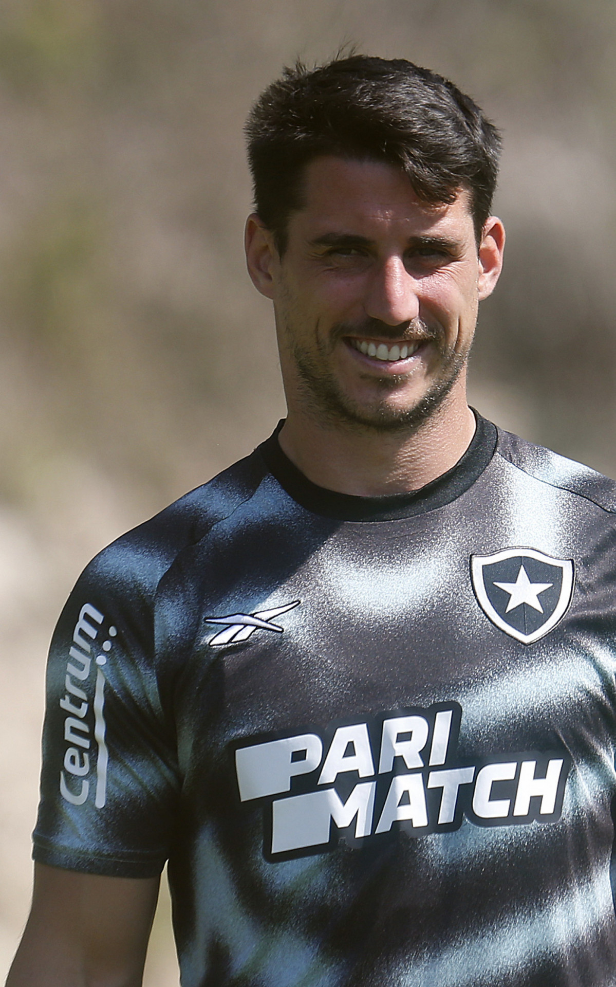 Gabriel Pires. Treino do Botafogo, Espaco Lonier.  - Vitor Silva/ Botafogo