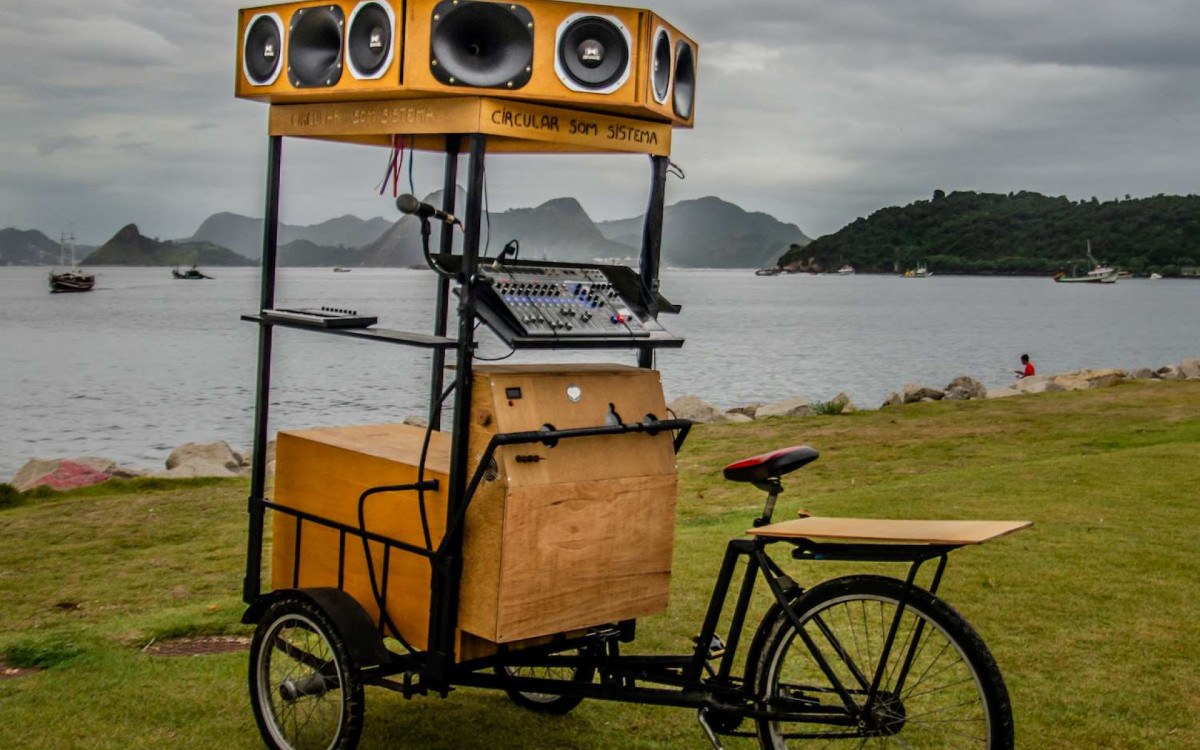 Circular Som Sistema também está a disposição do público