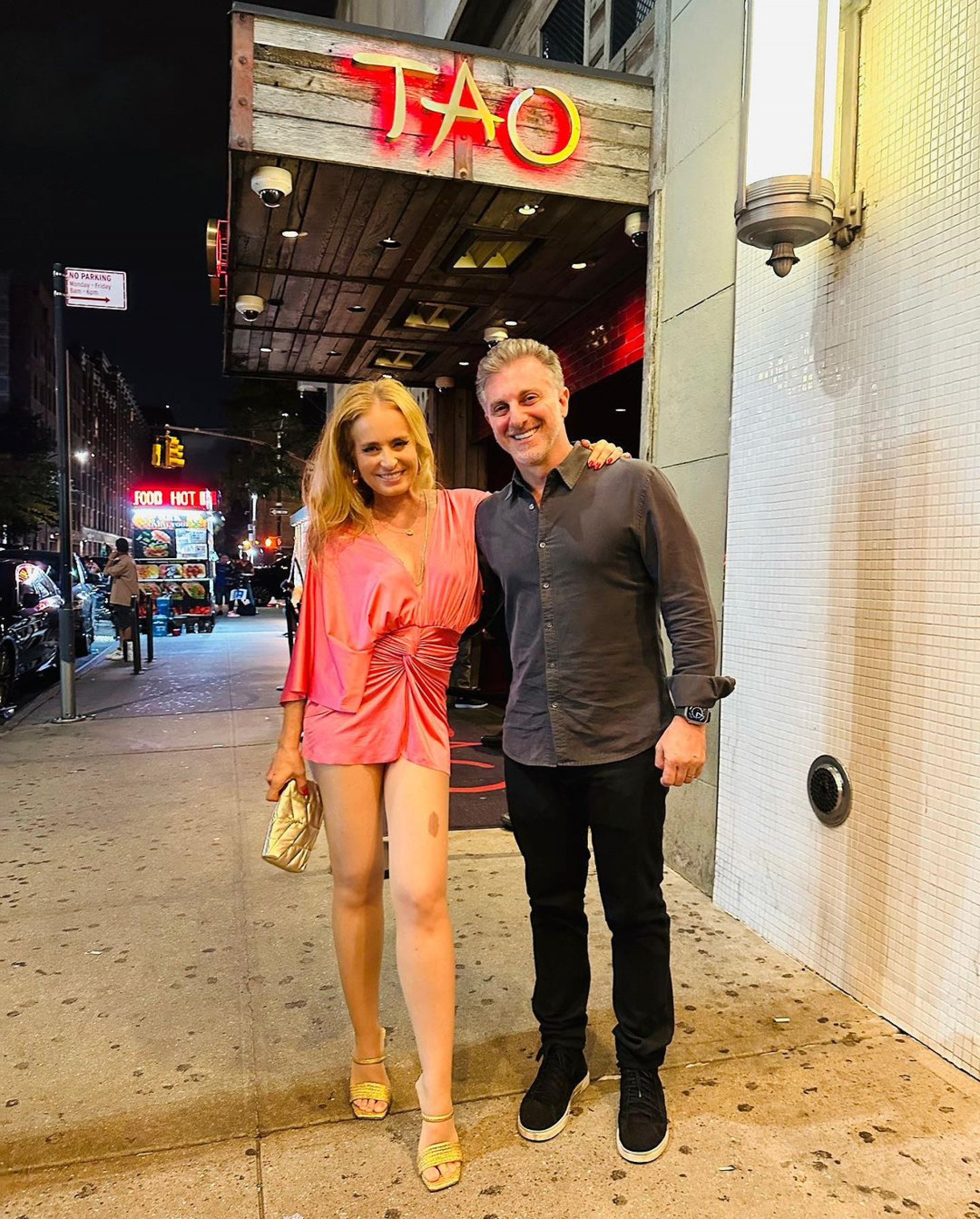 Angélica e Luciano Huck marcam presença no VMA - Reprodução/Instagram