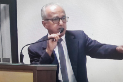 Assessoria diz que Alfredão despacha de casa e prefeito é chamado de 